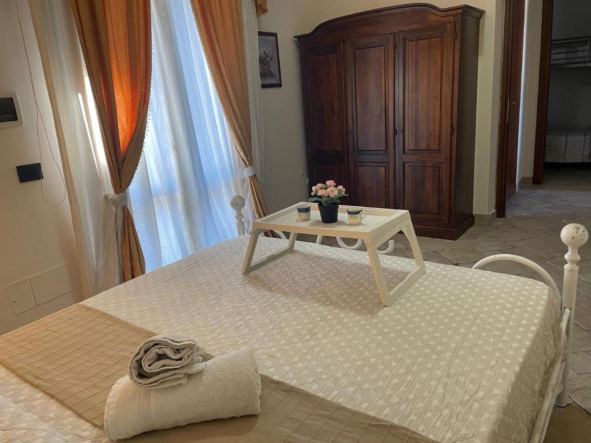 Casa Vacanze Barbera Con Piscina Apartment Syracuse ภายนอก รูปภาพ